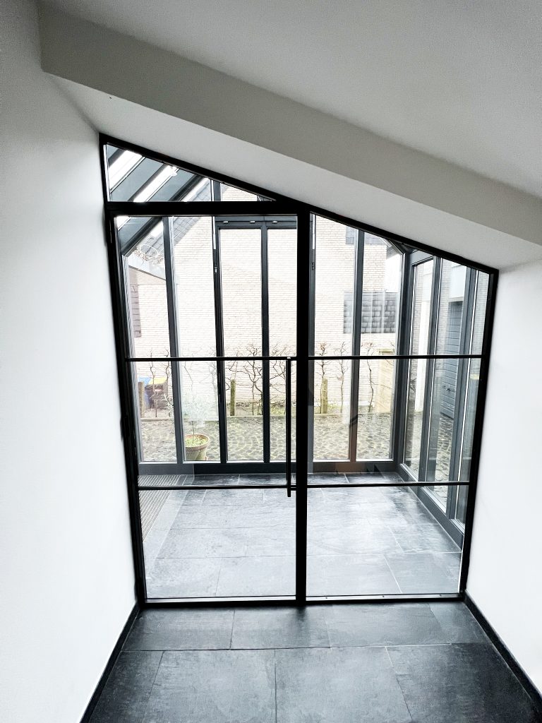 Interior Design 14 einzeltür-drehtür-137