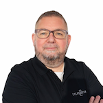 Axel-steel-interior-team