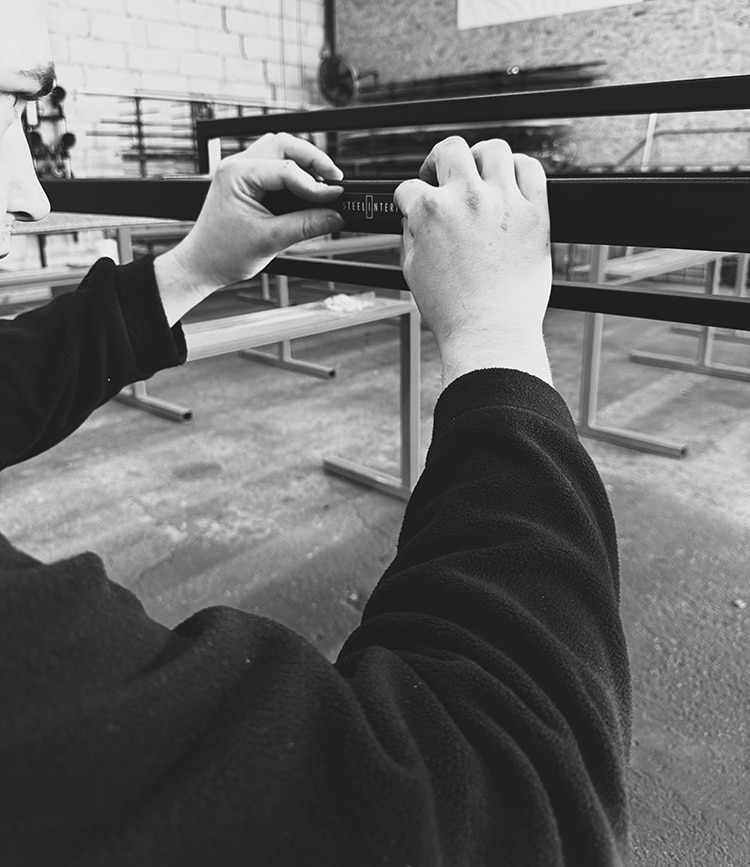 steel-interior-fertigung-3