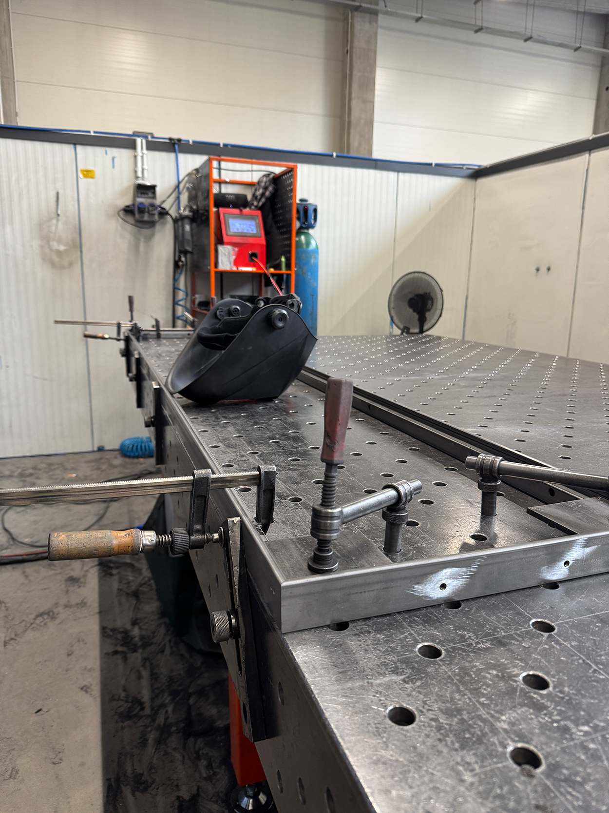 steel-interior-produktion-slider-8