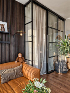 steel-interior-projekt-berlin-wohnzimmer-schiebetür